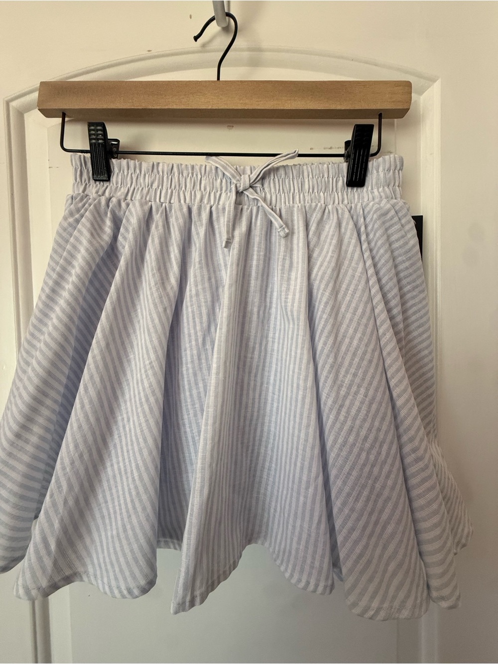 Light Blue Striped Art Class Skort, girls large 10-12